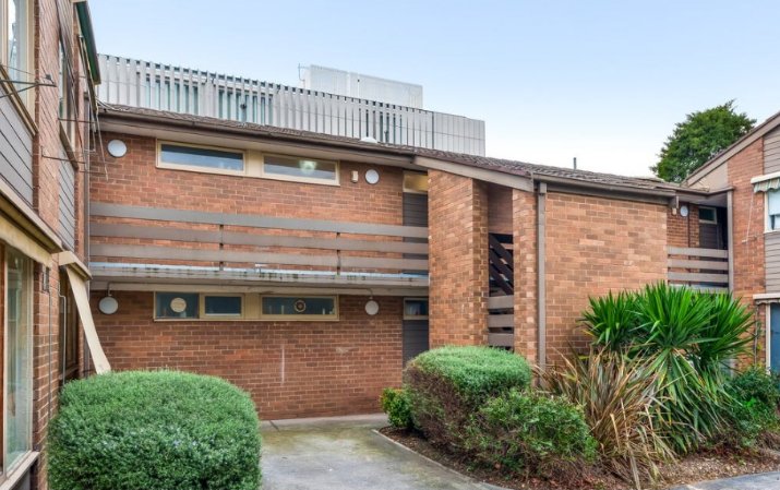 Property: $400,000